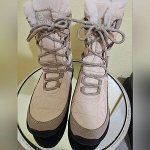 Magellan Outdoors Quilted Blush Lace-Up Winter Boots